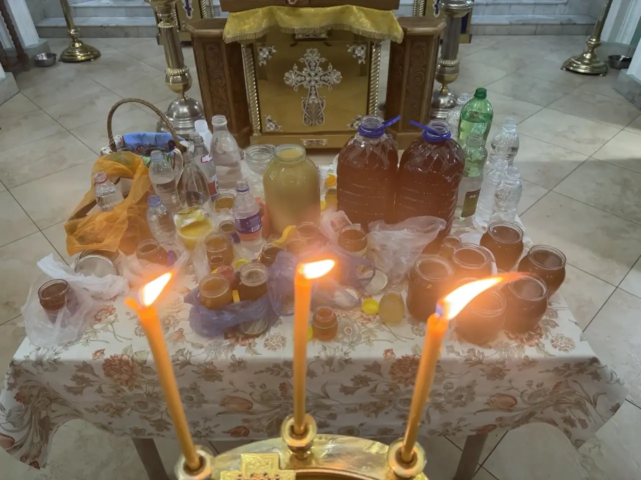 share-photo-35563793819